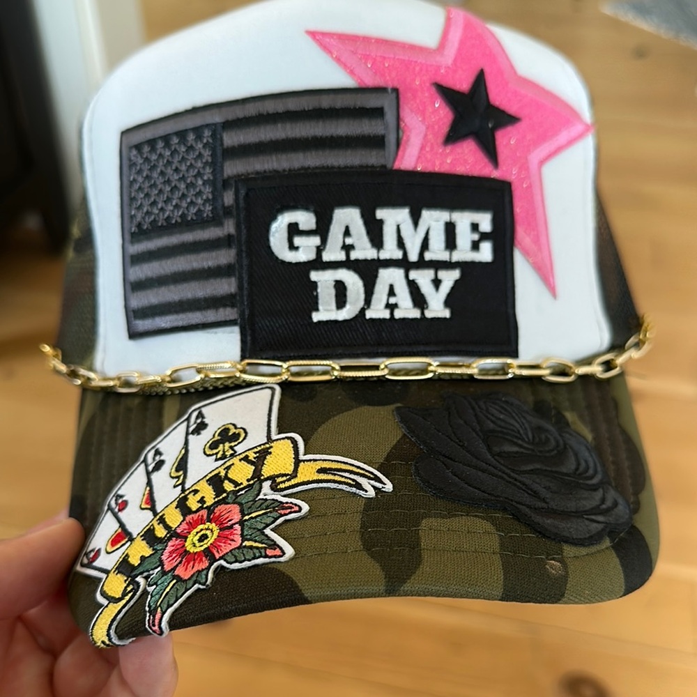 ➰Game Day Camouflage Otto Trucker Hat with Patches. New OSFM